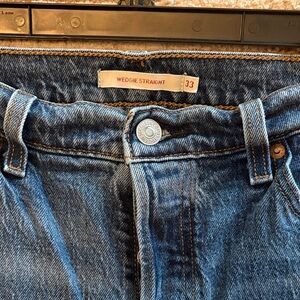 Levi’s Wedgie Straight Jeans